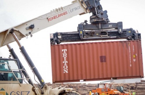 La vente de 125 des 353 containers de Kévazingo saisis au port d’Owendo va rapporter 45 milliards de FCFA à l’Etat