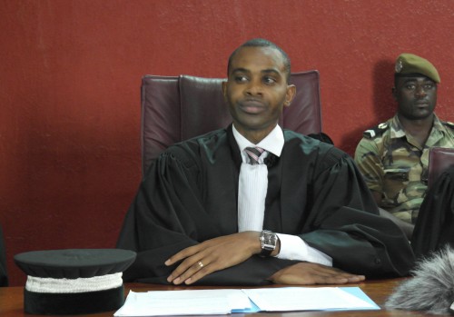 Le parquet de Libreville ouvre une enquête judiciaire à l’encontre de Franck Ping