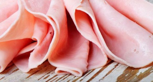 Le gouvernement lance une alerte sur la consommation de certains jambons et huîtres importés de France