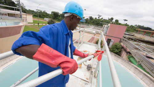 La Seeg, filiale du groupe Veolia, explique comment est traitée l’eau qu’elle commercialise au Gabon