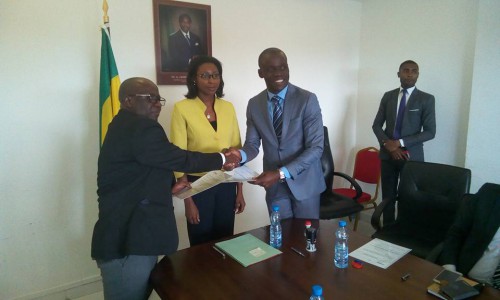 La Comilog apporte son appui à la lutte contre le chômage des jeunes au Gabon
