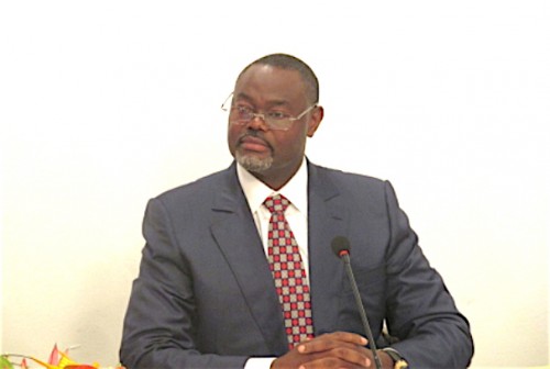 Hervé Patrick Opiangah fustige la gestion de certains ministres de la République