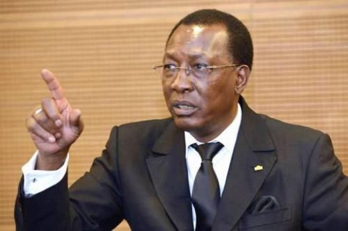 Le président en exercice de la Cemac, Idriss Deby, condamne une tentative de putsch au Gabon