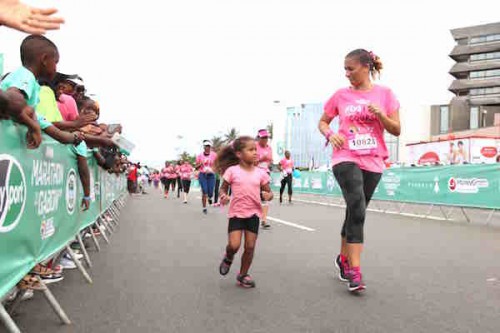 13 000 personnes ont pris part au 4è Marathon du Gabon contre cancer