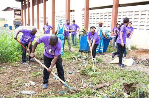 La Fondation Sylvia Bongo Ondimba pour la Famille réhabilite une école publique à Libreville