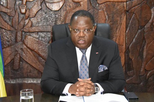 Le gouvernement craint de nouveaux effondrements sur les routes du Gabon