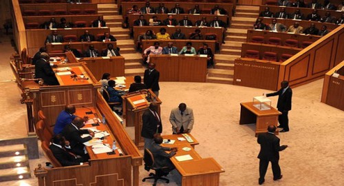 Le Parlement adopte la loi de finances 2018