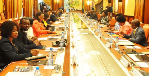 Deux projets de loi adoptés pour permettre à Gabon Telecoms et Airtel Gabon d’acquérir une licence technologiquement neutre