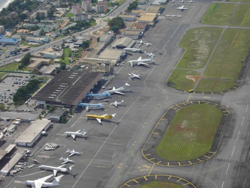 Lancement du poste d&#039;inspection du fret aérien à l’aéroport Léon Mba le 1er février 2016