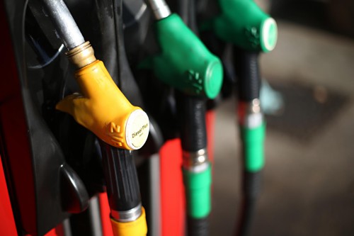 Le prix de l’essence baisse de 535 à 525 FCFA, et celui du gazole de 470 à 455 FCFA