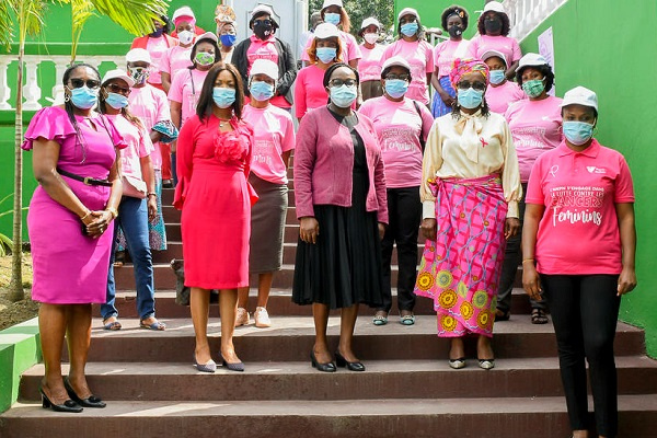 À l’initiative de Sylvia Bongo, le Gabon se mobilise contre les cancers du sein et du col de l’utérus