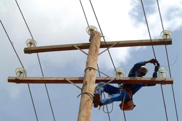 La SEEG annonce la livraison des travaux de renforcement du réseau électrique de Mindoubé 1, coût 120 millions de FCFA