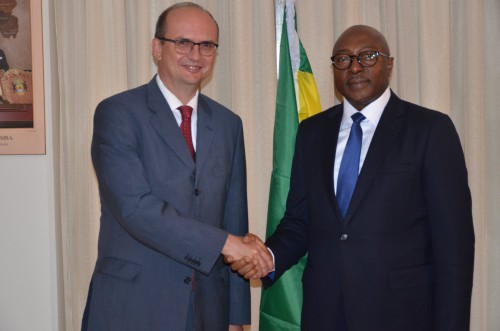 La Russie va apporter son expertise dans le développement du secteur minier gabonais  