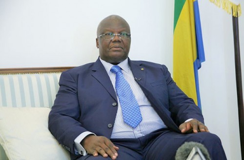 Cible des grévistes, le ministre de l’Education nationale, Florentin Moussavou réitère son engagement pour l’école gabonaise 