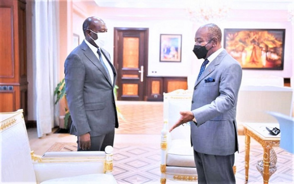 Ali Bongo reçoit le PDG de BGFIBank alors que le Gabon tente de mobiliser 175 milliards de FCFA