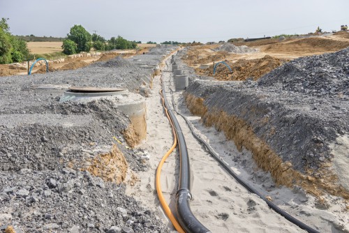 Le Gabon est à 82% dans le déploiement de la fibre optique pour l’interconnexion au Congo