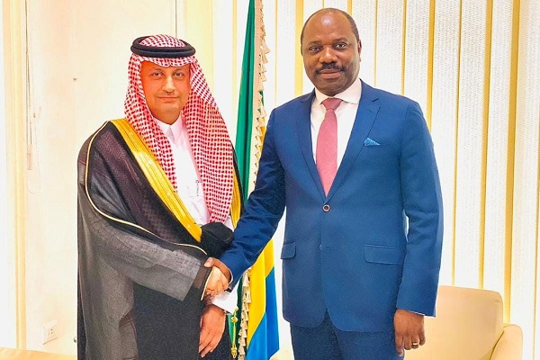 Diplomatie économique : l’Arabie Saoudite explore des pistes d’investissements au Gabon
