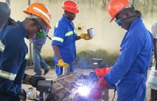 Des formations professionnelles gratuites pour 2500 jeunes Gabonais