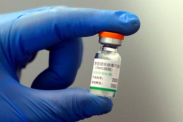 Covid-19 : Le Gabon accueille les 100 000 doses de vaccin du chinois Sinopharm