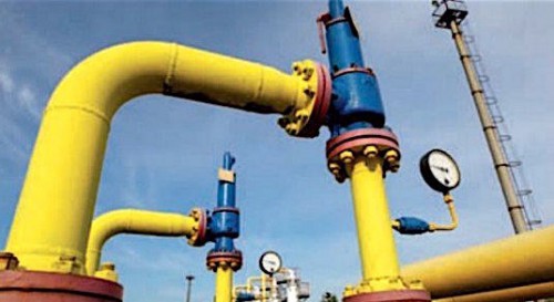 En 2015, le Gabon a produit 50 millions de pieds cube de gaz / jour