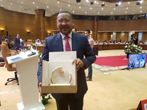 Le Nouveau système de rémunération du Gabon remporte un prix à Rabat