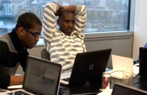 Le gouvernement gabonais projette de créer un incubateur de startups numériques à Libreville
