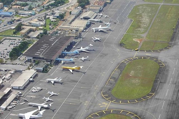 le-transporteur-aerien-local-africa-united-effectue-son-vol-inaugural-entre-libreville-et-port-gentil