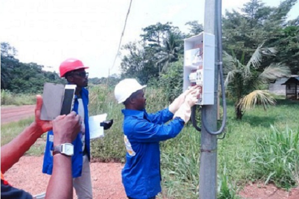 Le Gabon affiche un taux d’accès à l’électricité de 15% en zone rurale en 2021