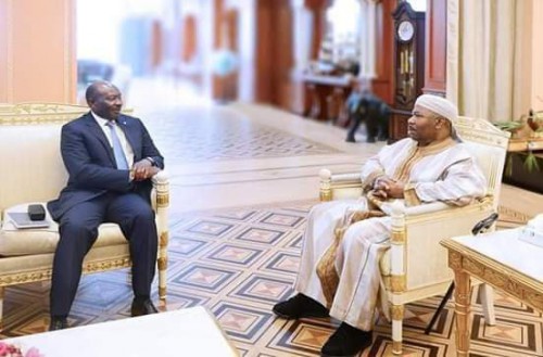 Ali Bongo et Henri Claude Oyima font le point sur la situation macroéconomique du pays