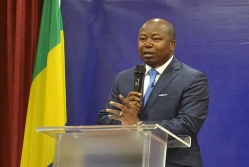 Examens de fin d’année au Gabon : « Aucun incident majeur n&#039;a été signalé », selon Alain-Claude Bilie By Nze