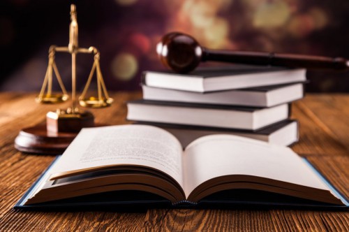 Justice, infrastructures, transports,… : le gouvernement soumet sept projets de textes à l’examen