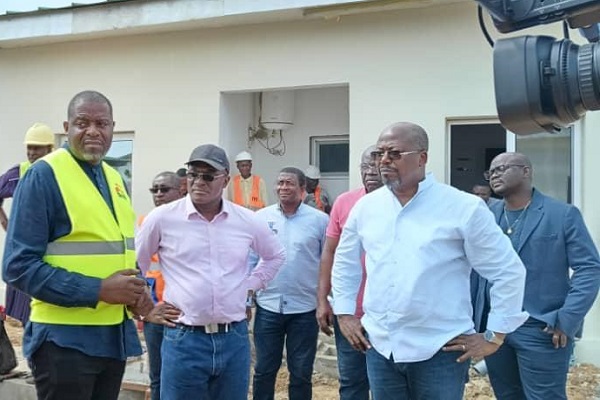 Éboulement à Libreville (PK 8) : de nouveaux logements pour les victimes à Bikélé