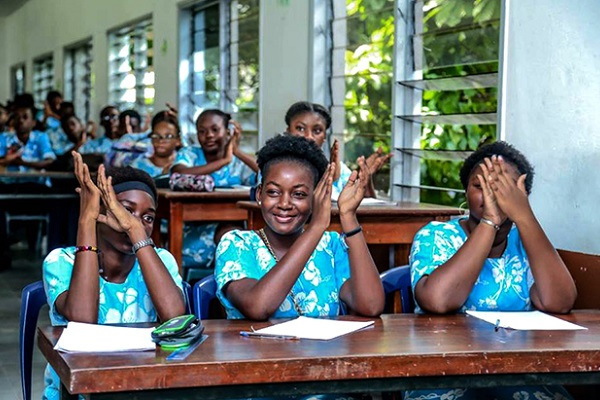 Le Gabon maintient le passage en classe supérieure à l’obtention d’une moyenne supérieure ou égale à 10 sur 20