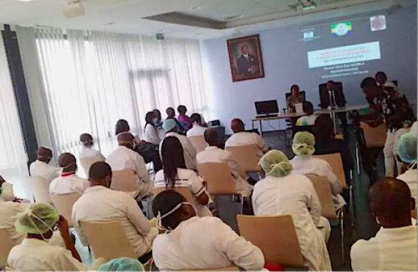 155 spécialistes de santé formés au Gabon dans le cadre du projet d’aide sanitaire d’urgence mis en place en mars 2020