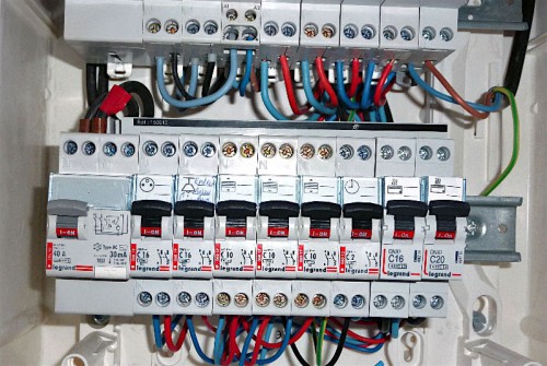 Une confédération pour la sécurité des usagers de l’électricité voit le jour au Gabon