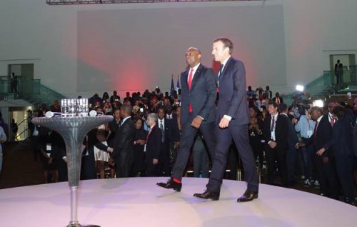 Emmanuel Macron et Tony O. Elumelu, appellent la nouvelle génération africaine à plus de réalisme