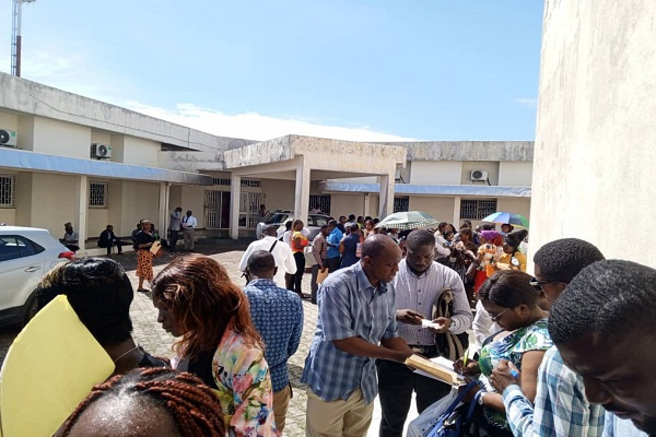 Gabon : l’emploi public et la masse salariale poursuivent leur progression en 2024