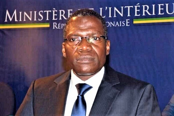 Le ministre de l’Intérieur interdit la marche d’Ella Nguema contre la présence de l’armée française au Gabon