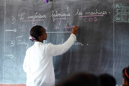 Le spectre de suspension de solde et des radiations des effectifs de la fonction publique planent sur les enseignants grévistes au Gabon