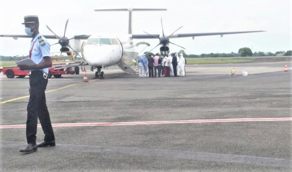 Covid-19 : le Gabon instaure un confinement de 24 h aux frais des voyageurs internationaux
