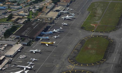L’Etat met fin à la concession du groupement Egis/AMP sur l’aéroport de Libreville