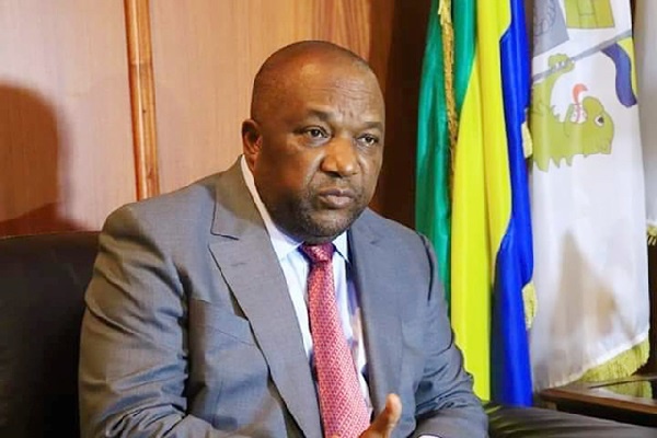 Le maire de Libreville, Léandre Zue, promet d’intensifier la lutte contre les commerces installés hors des marchés