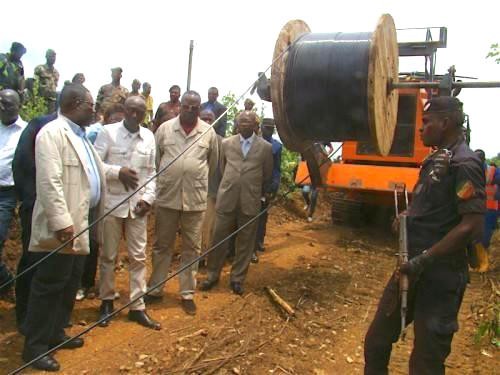 Encore 10 km de fibre optique à déployer et l’interconnexion du Congo au Gabon sera achevée