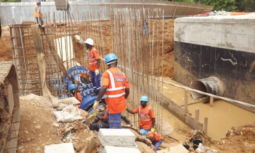 77 milliards Fcfa de la BAD pour l’extension du réseau d’eau potable de Libreville