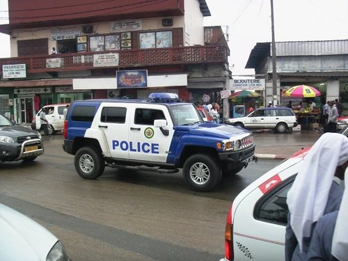Jean Clotaire Oyé Nzue installé dans ses fonctions de commandant de la police gabonaise