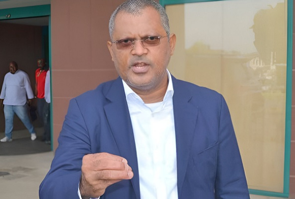 Ces défis à relever par Alain Claude Kouakoua qui remplace Henri Claude Oyima à la tête du patronat gabonais