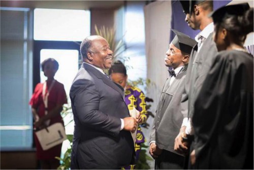 La cuvée Jacques Libizangomo Joumas, de l’Ecole des mines de Moanda, reçoit ses diplômes