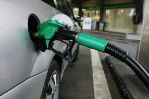  Le carburant franchit la barre des 600 Fcfa à Libreville  