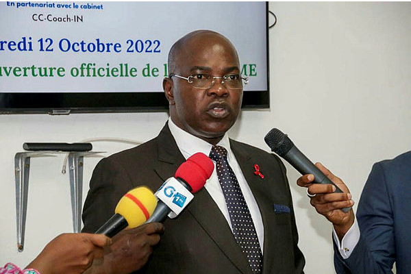Yves Fernand Manfoumbi, nouveau porte-parole du gouvernement gabonais