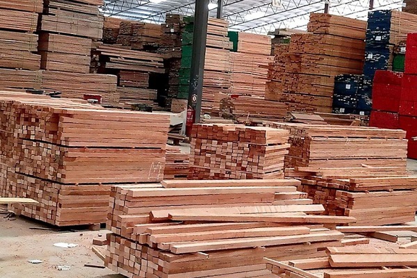 Industries du bois: le Gabon s’attend à une détérioration en raison du repli de la demande mondiale